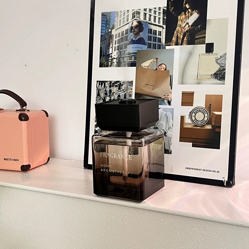 ホームフレグランススプレー ホテルグレード 自動芳香スプレー - Home And You Fragrance Diffuser のレビューと価格