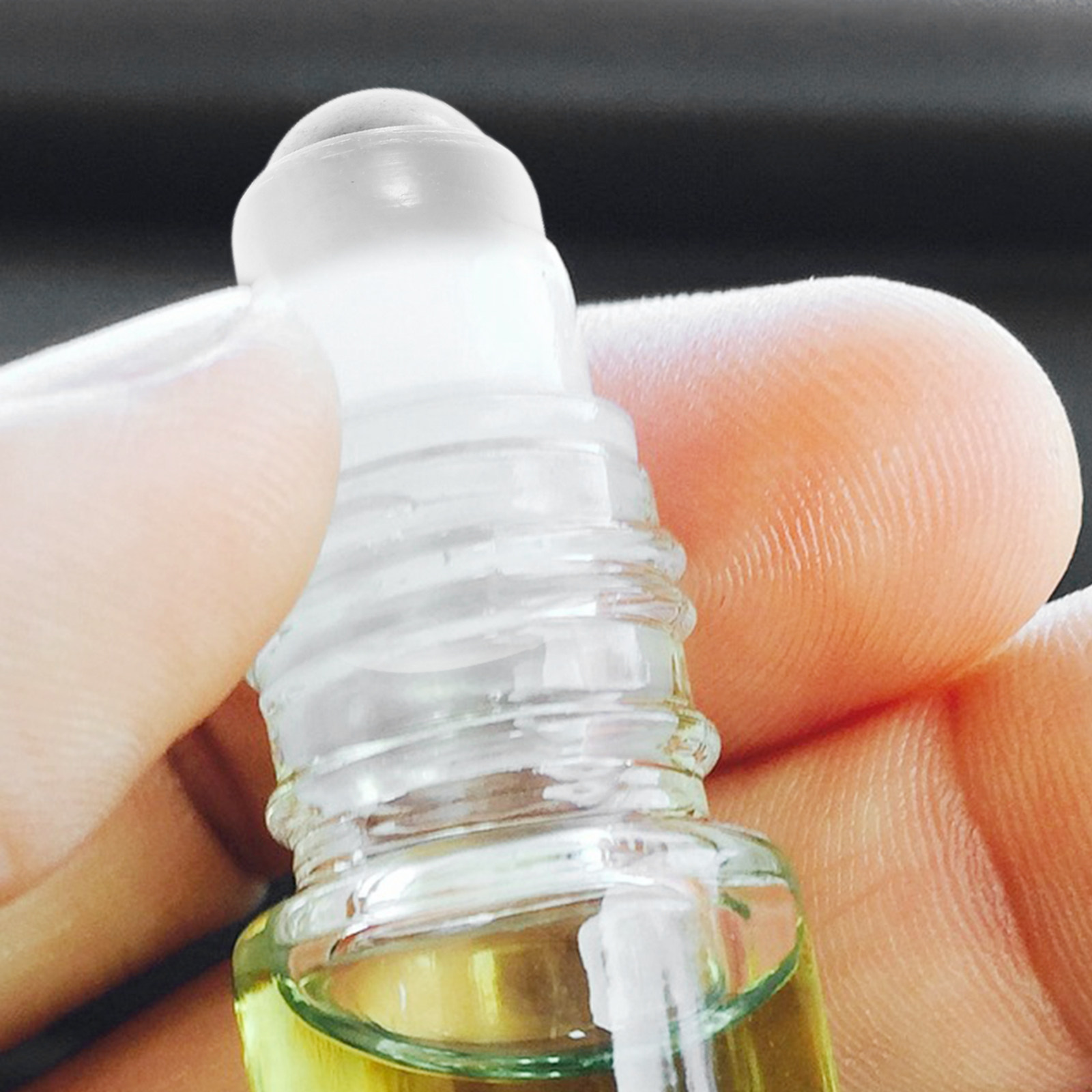 20個入り エッセンシャルオイル ローラーボール インサート - Essential Oil Blend のレビューと価格