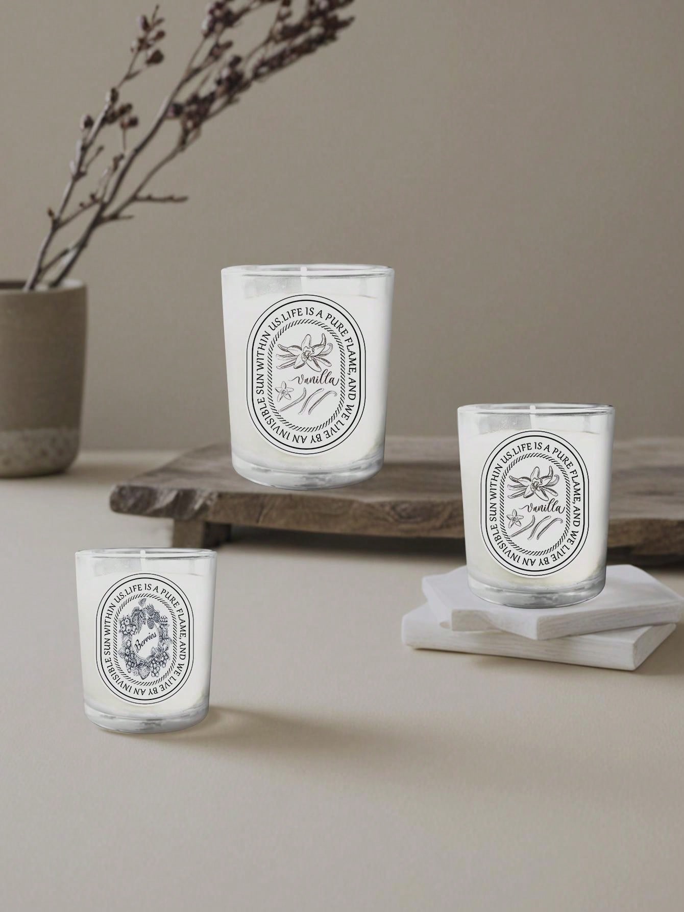 バニラ、ラベンダー、ローズのガラス瓶キャンドル、ホームフレグ - Home Fragrance Scented Candle のレビューと価格